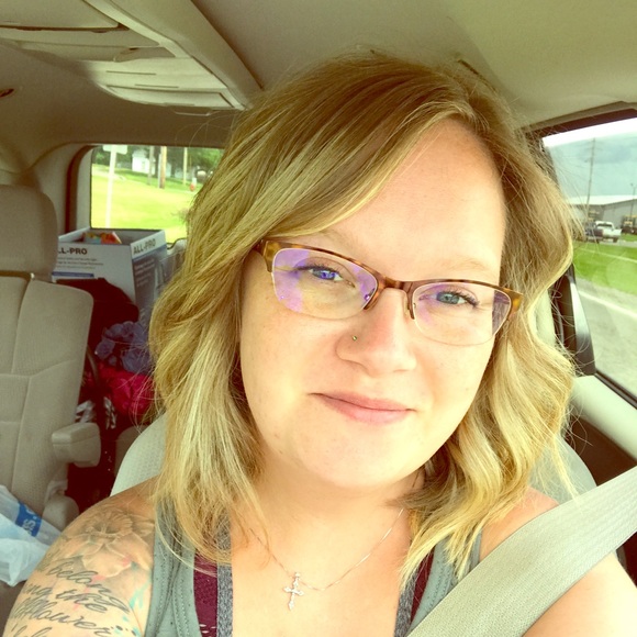 Meet your Posher, Trudie - Picture 1 of 1